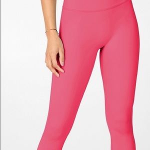 Anywhere high waisted legging  short inseam 25 L